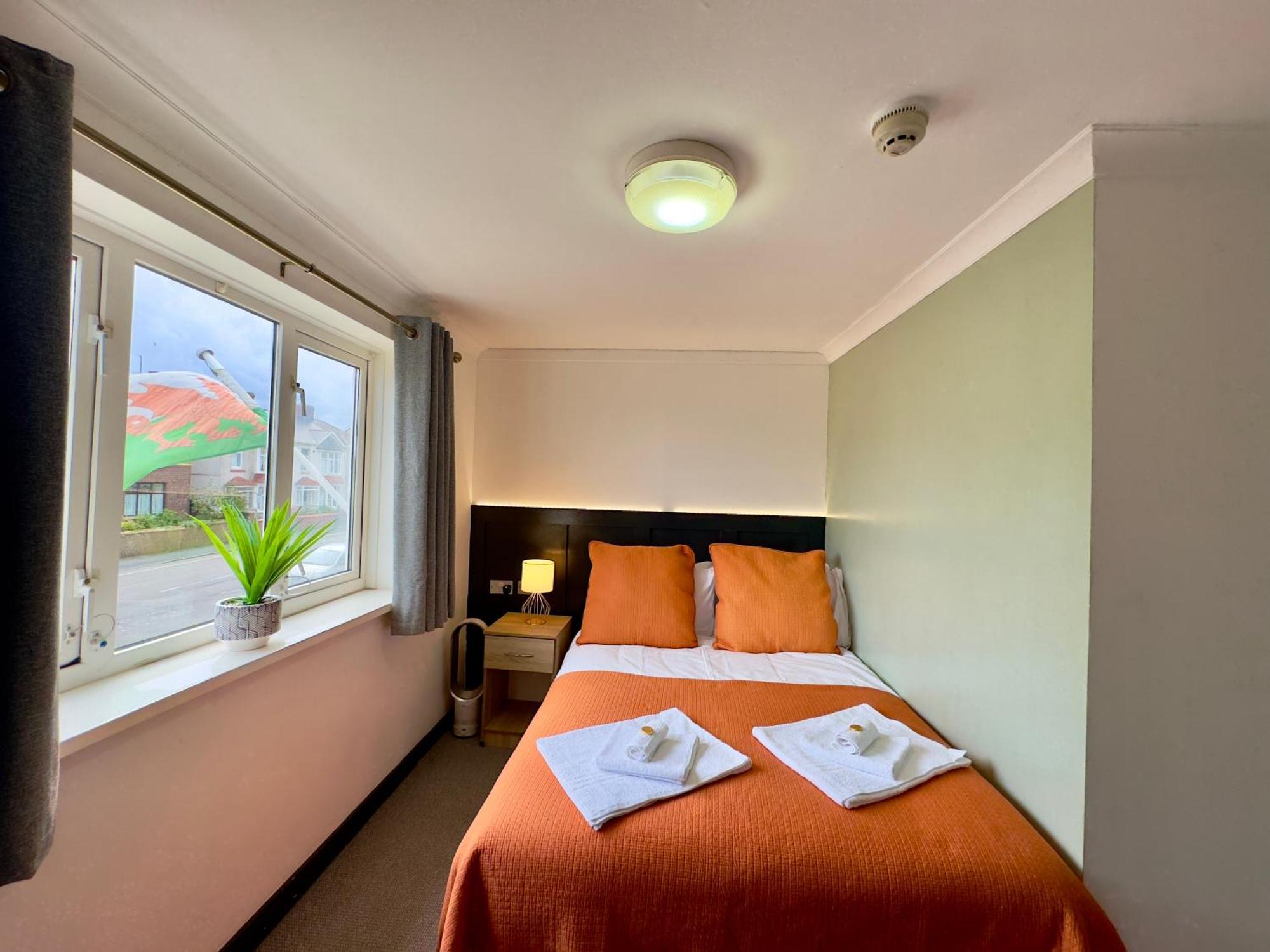 Coastal Park Accommodation Ланели Екстериор снимка