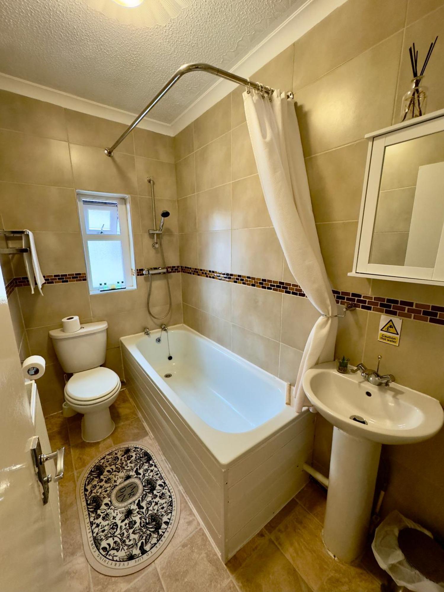 Coastal Park Accommodation Ланели Екстериор снимка