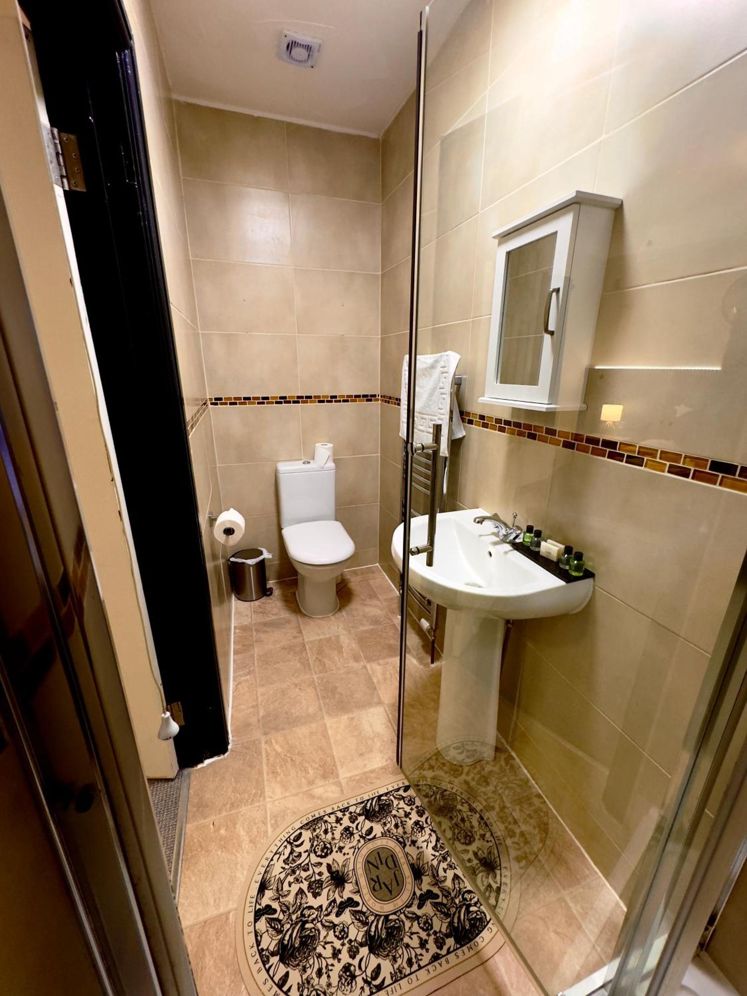 Coastal Park Accommodation Ланели Екстериор снимка
