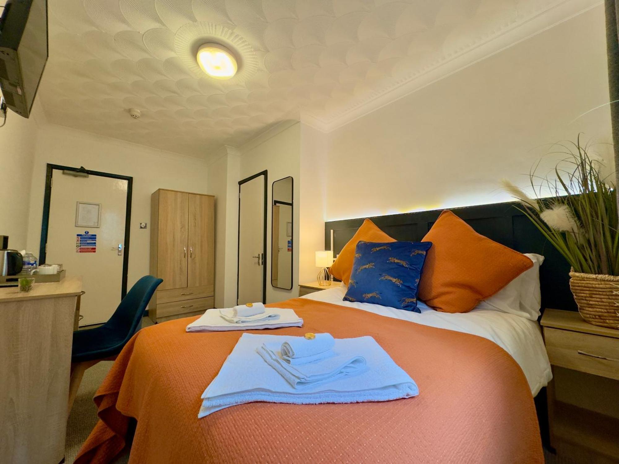 Coastal Park Accommodation Ланели Екстериор снимка